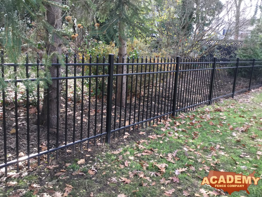 Classic Residential Aluminum Perimeter Fence Summit