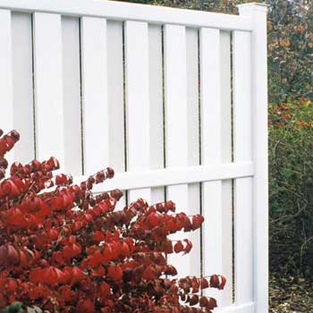 Bufftech Columbia Vinyl Semi-Private Fence